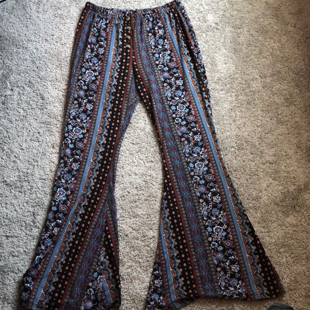 Size M/L Flare Boho Pants
